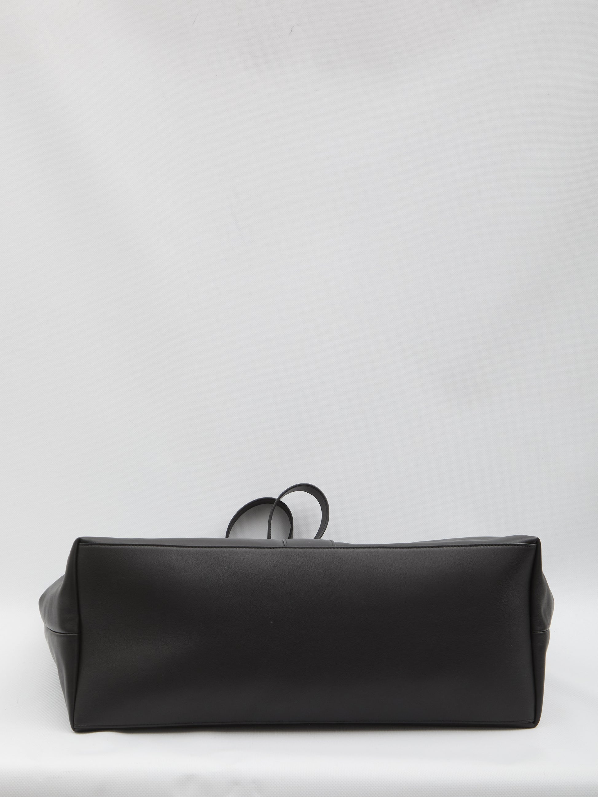 Large Y Tote in leather