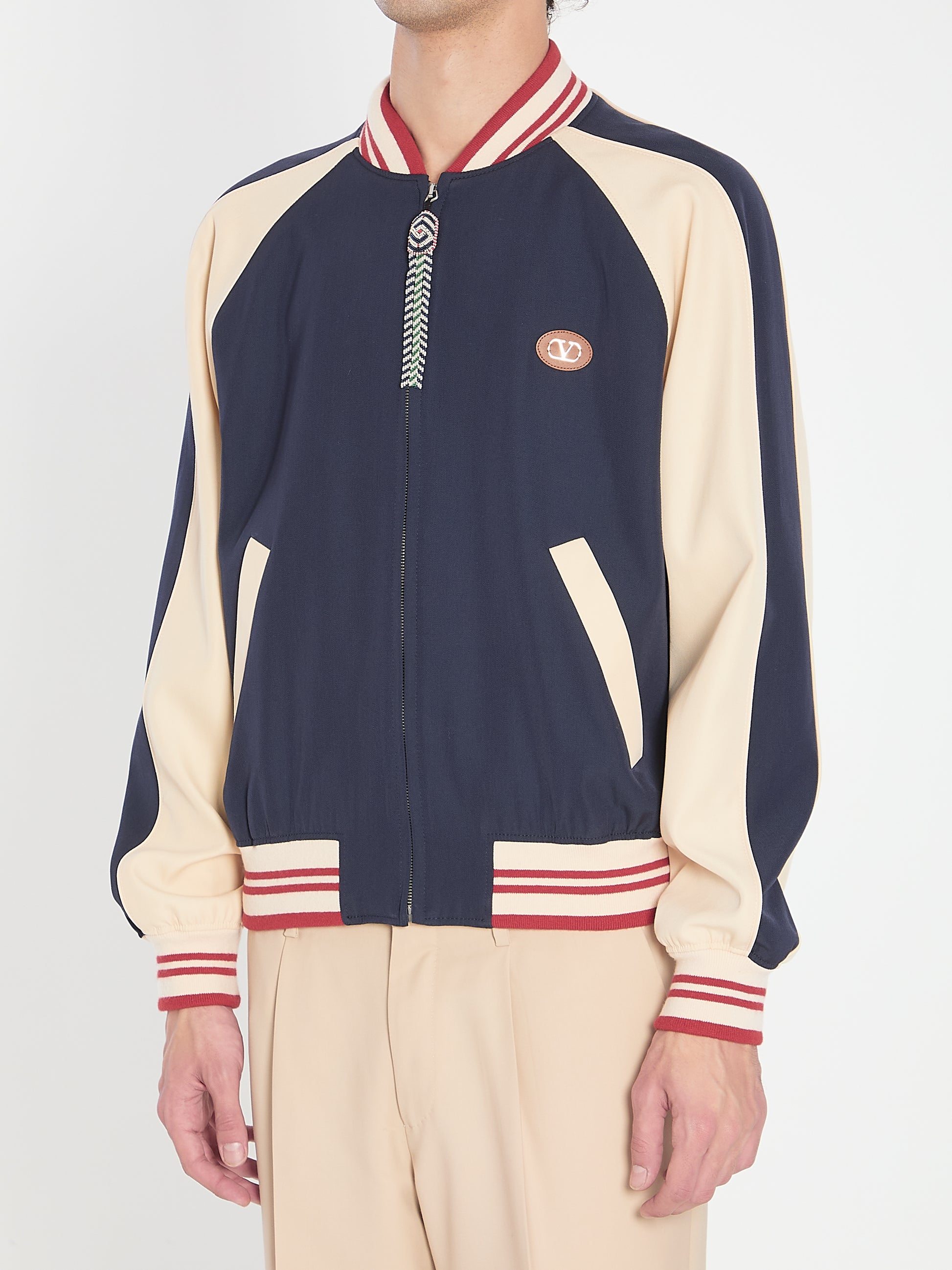 Le Chat Maison Bomber