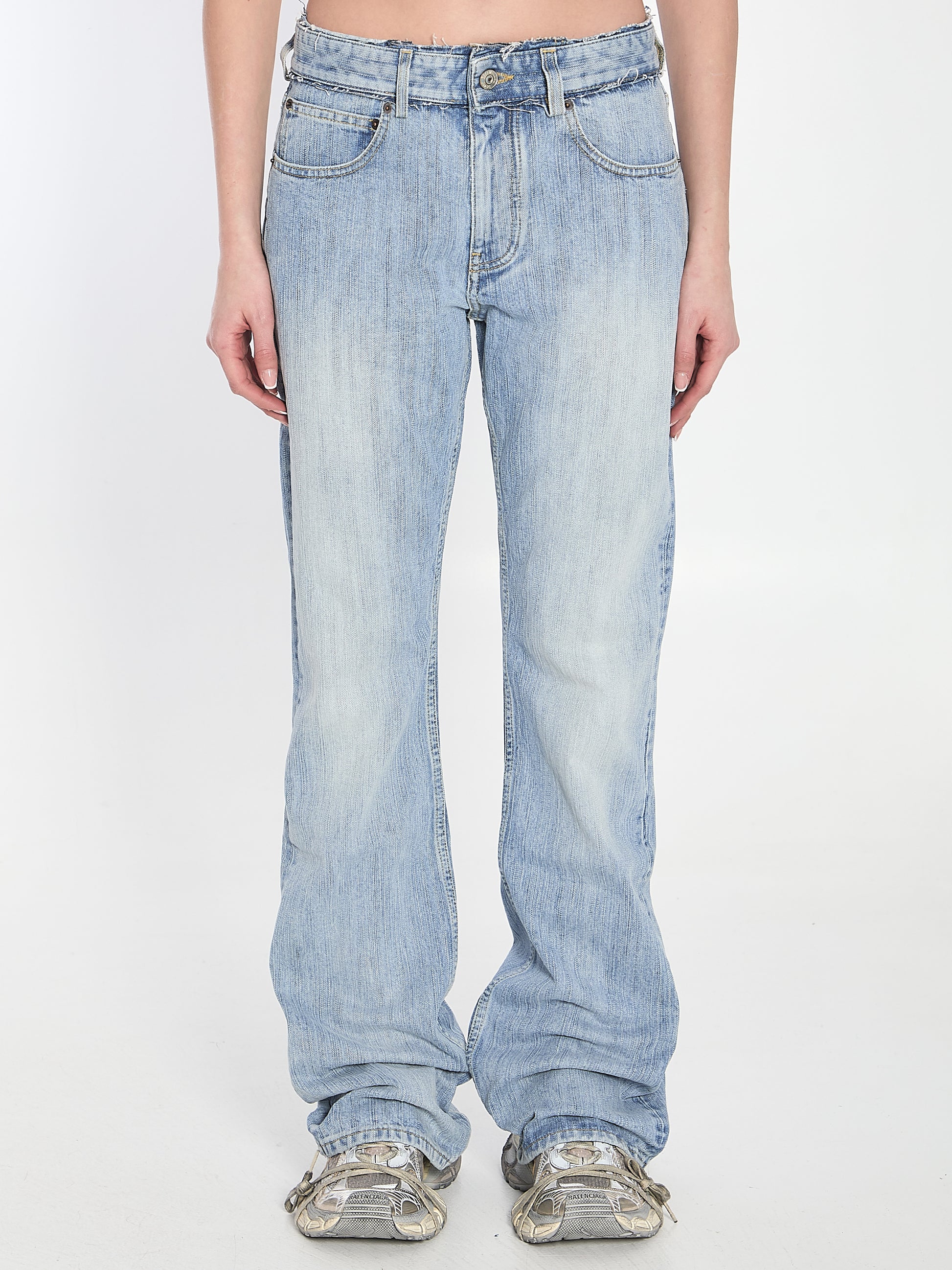 Low-rise jeans