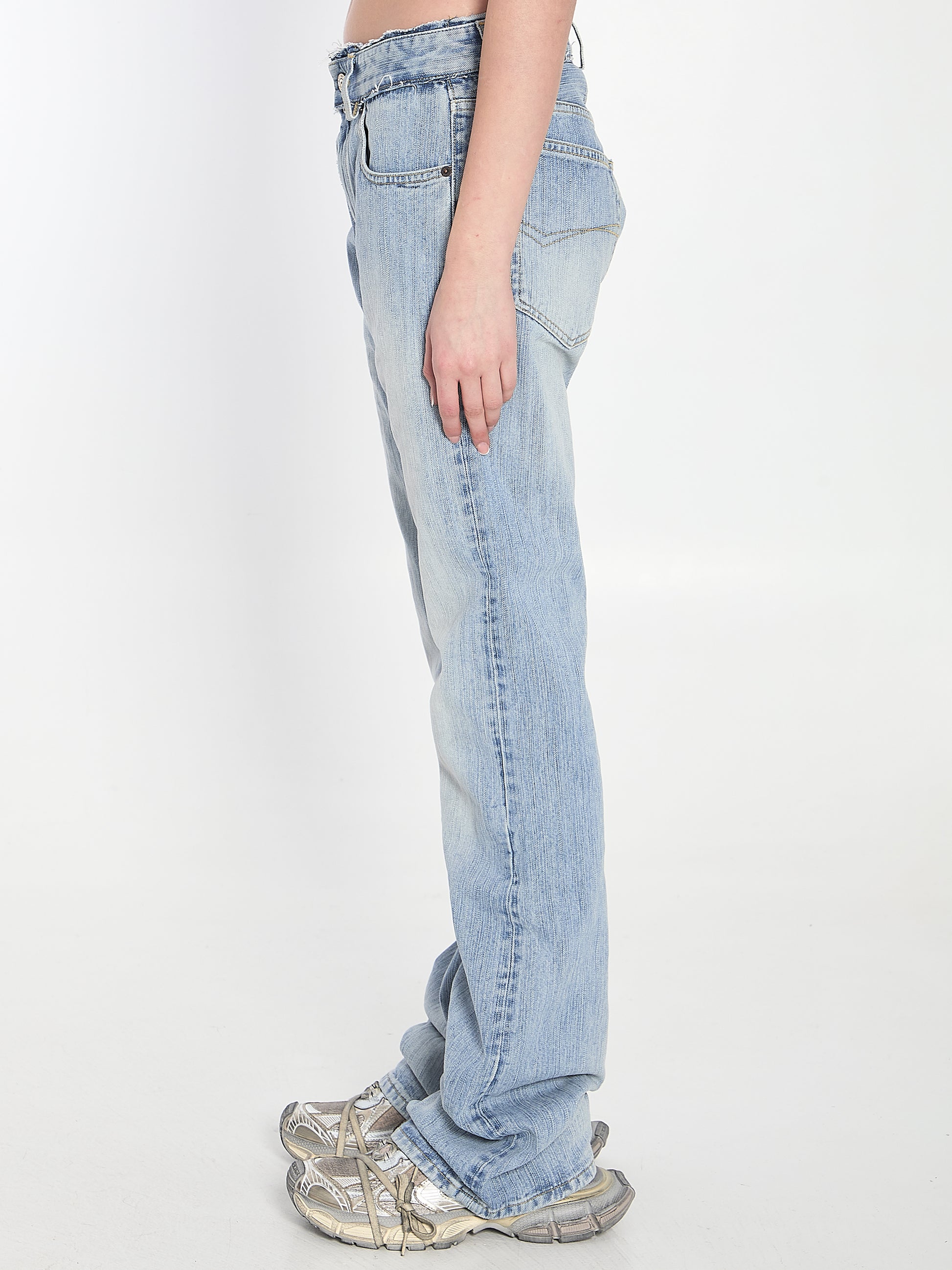 Low-rise jeans