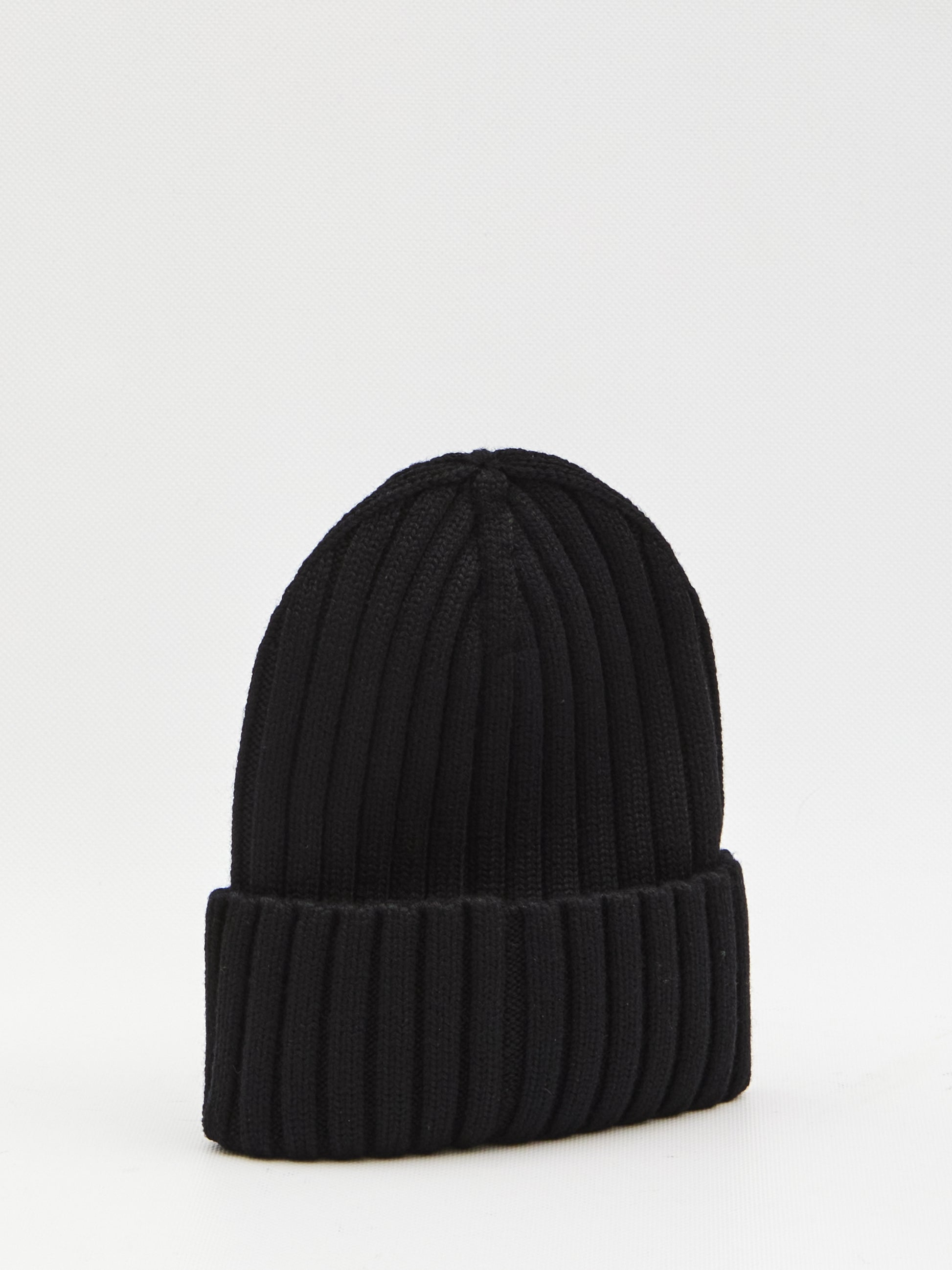 Beanie in virgin wool