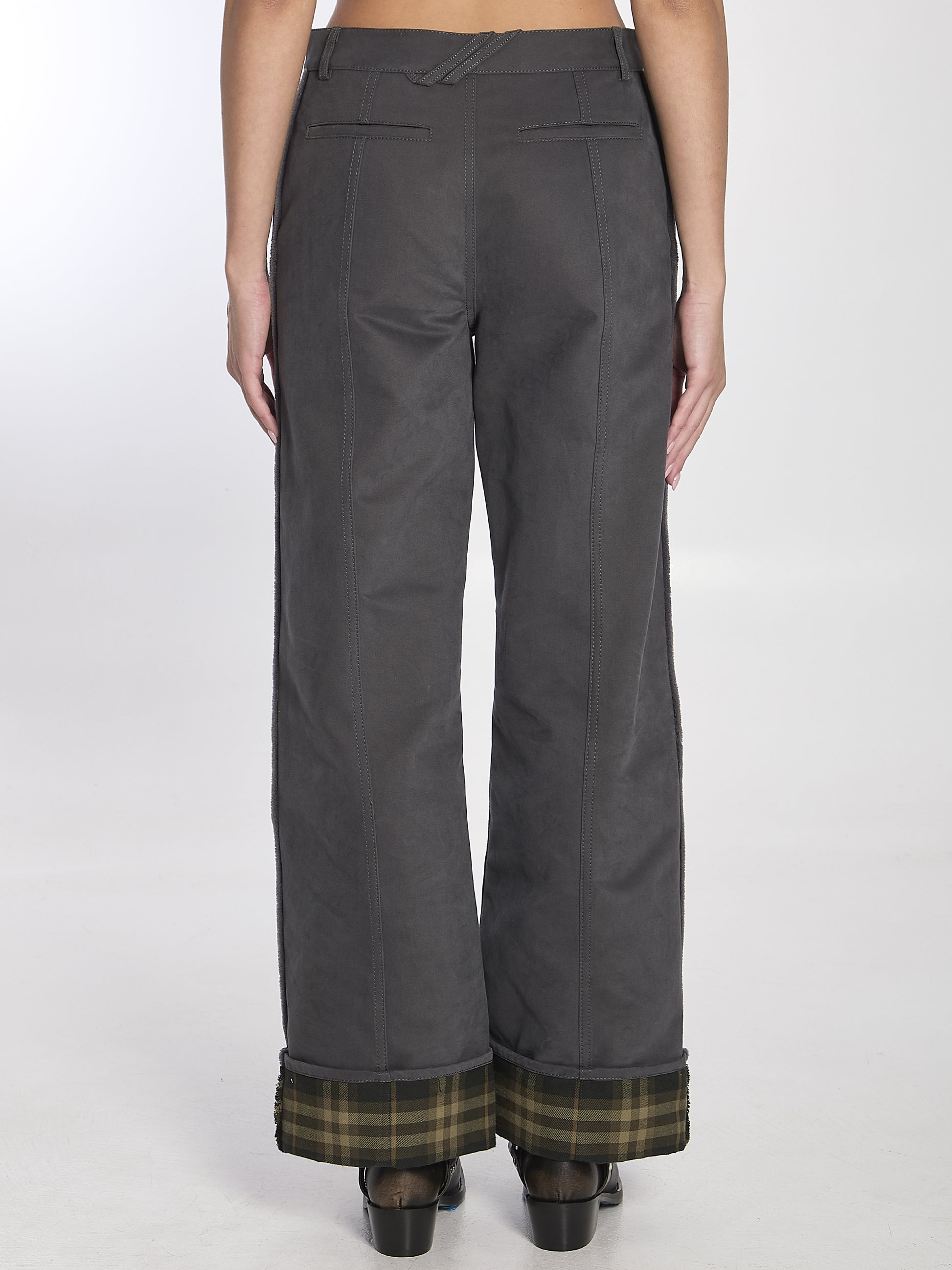 Trousers in cotton and nylon