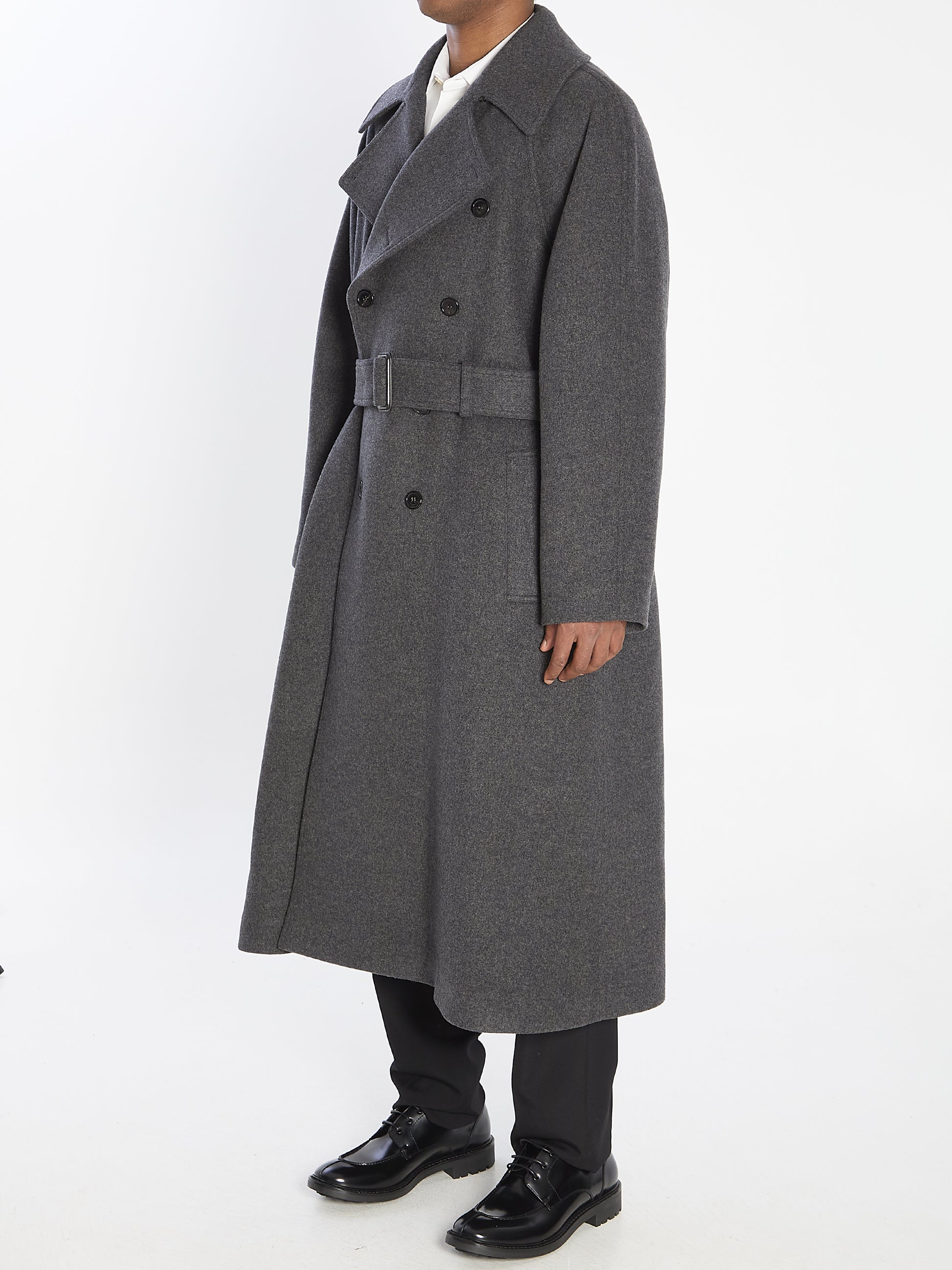 Long coat in cashmere