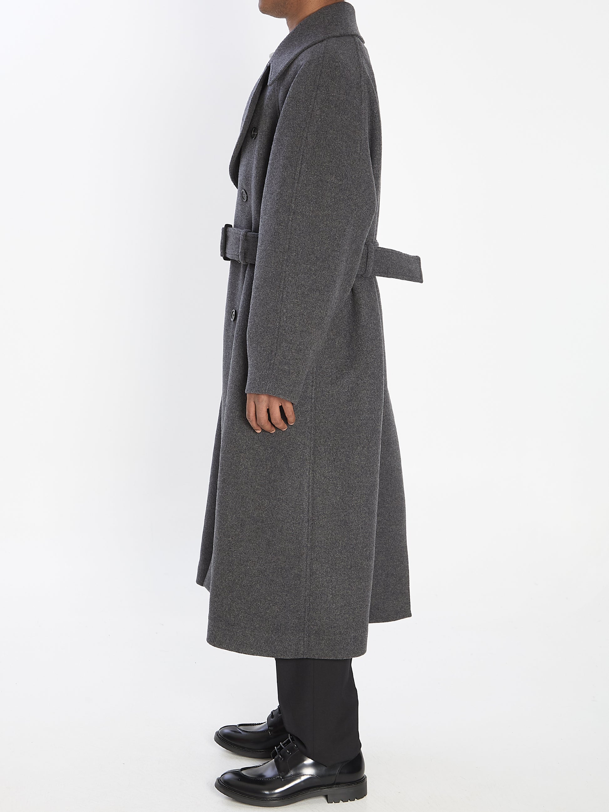 Long coat in cashmere
