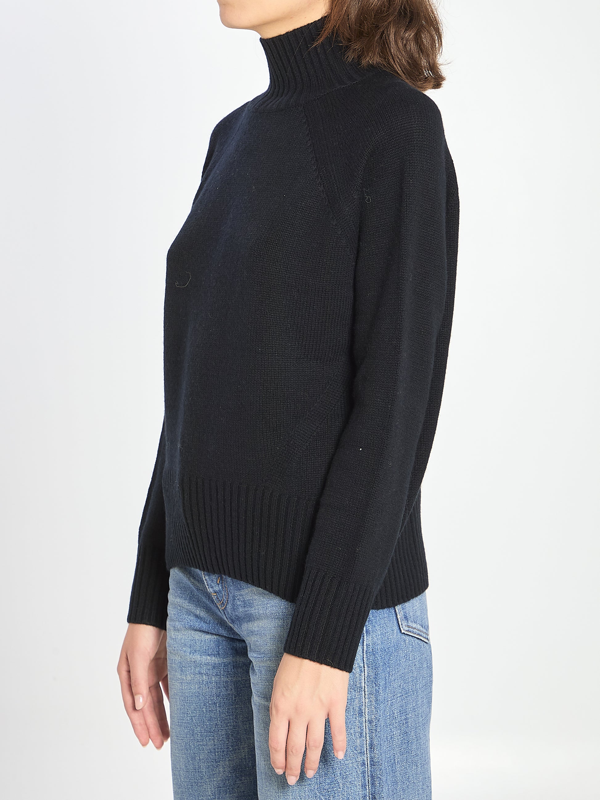 Turtleneck in wool and cashmere