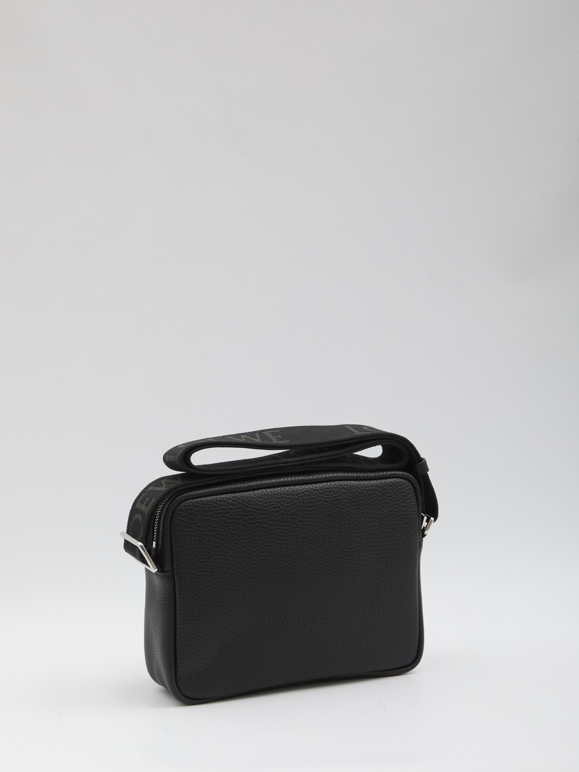 Pebble Messenger bag