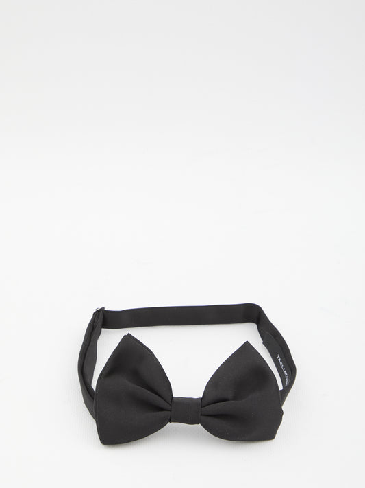 Black bow tie