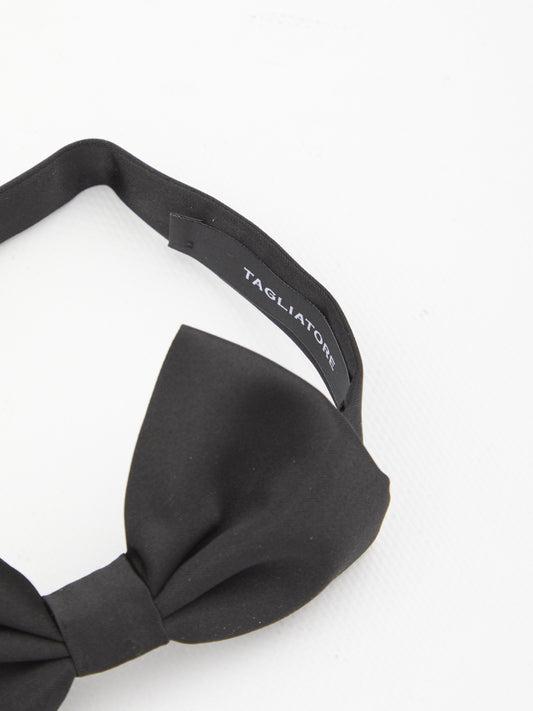 Black bow tie