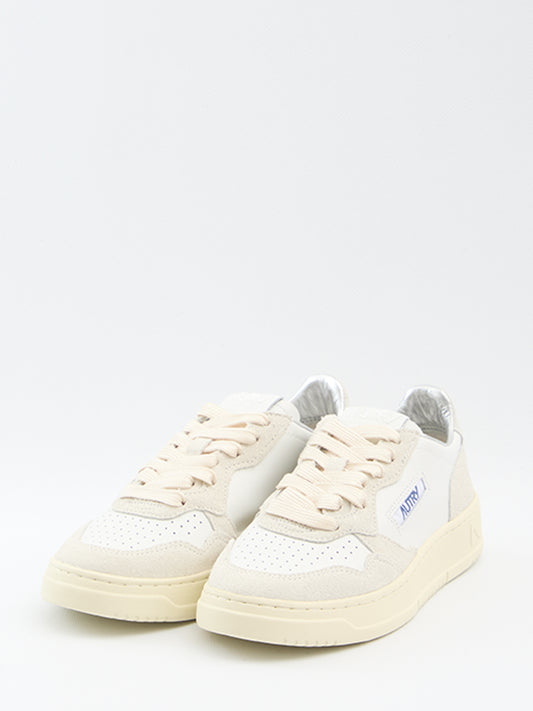 Medalist Low Sneakers