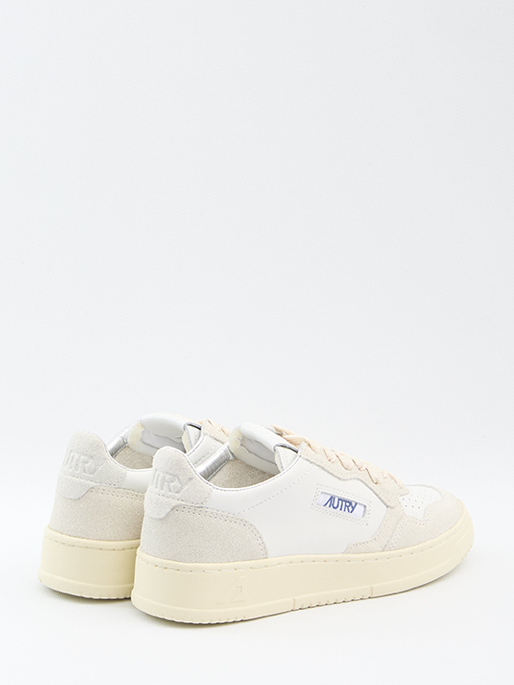 Medalist Low Sneakers