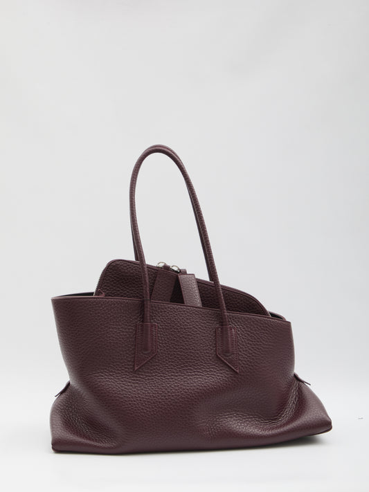 La Passeggiata Medium Shoulder bag