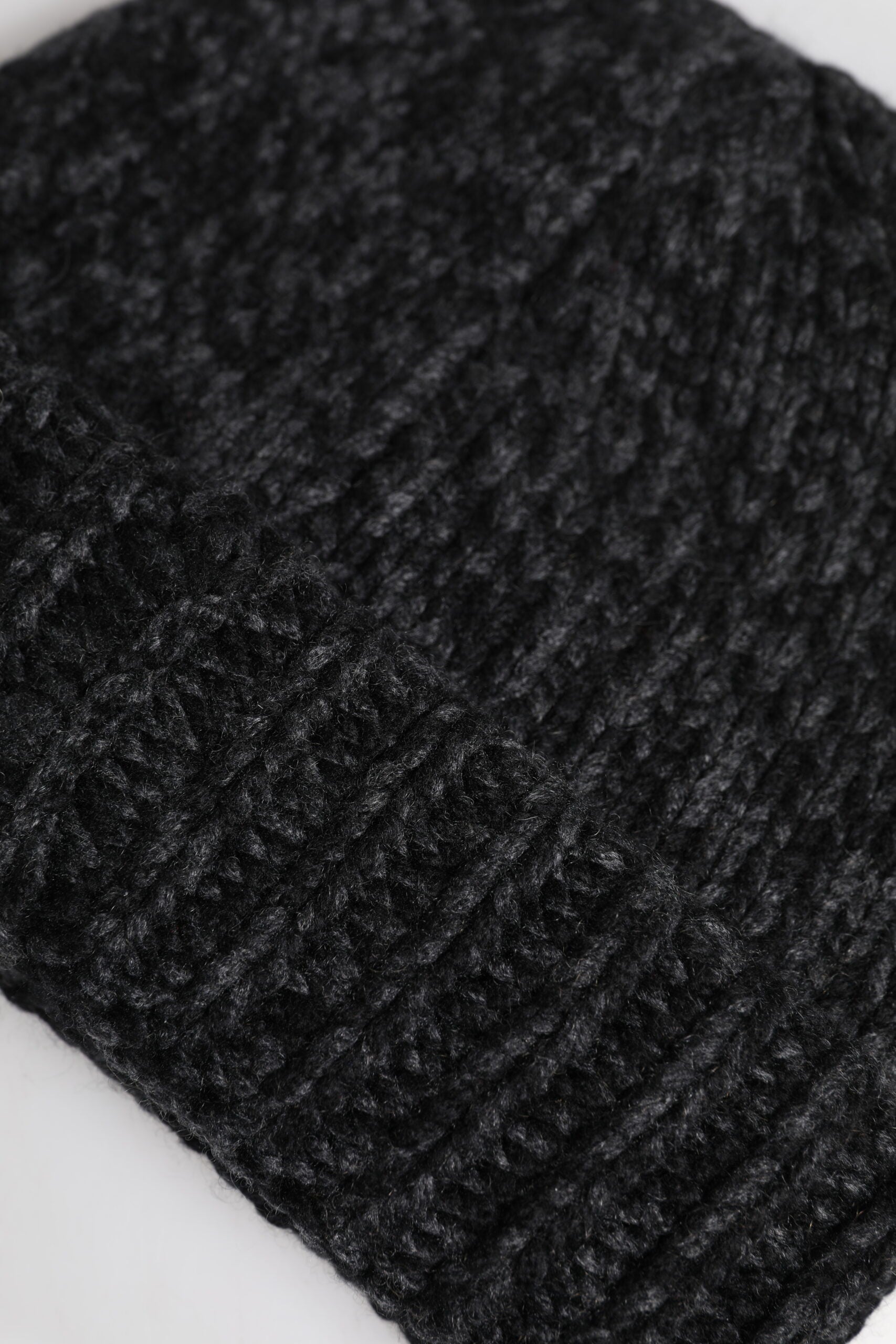 Dolce & Gabbana Gray Cashmere Knitted Winter Beanie Hat