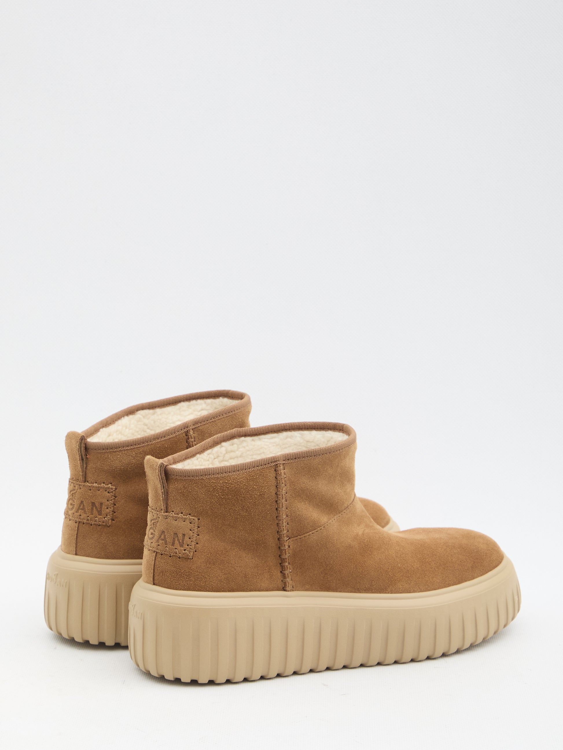 H-stripes low-top boots