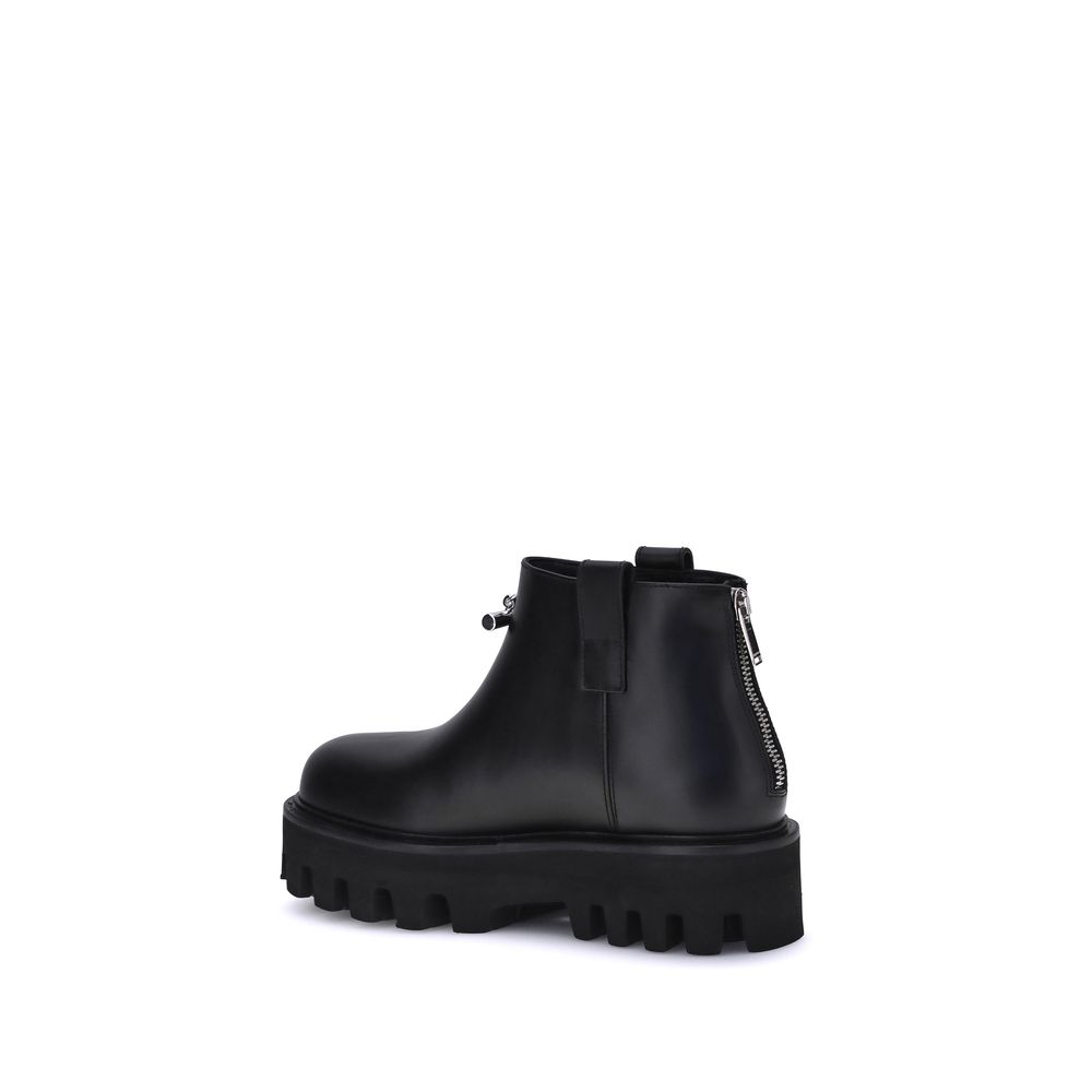 Alexander McQueen Black Calf Leather Bos Taurus Ankle Boots