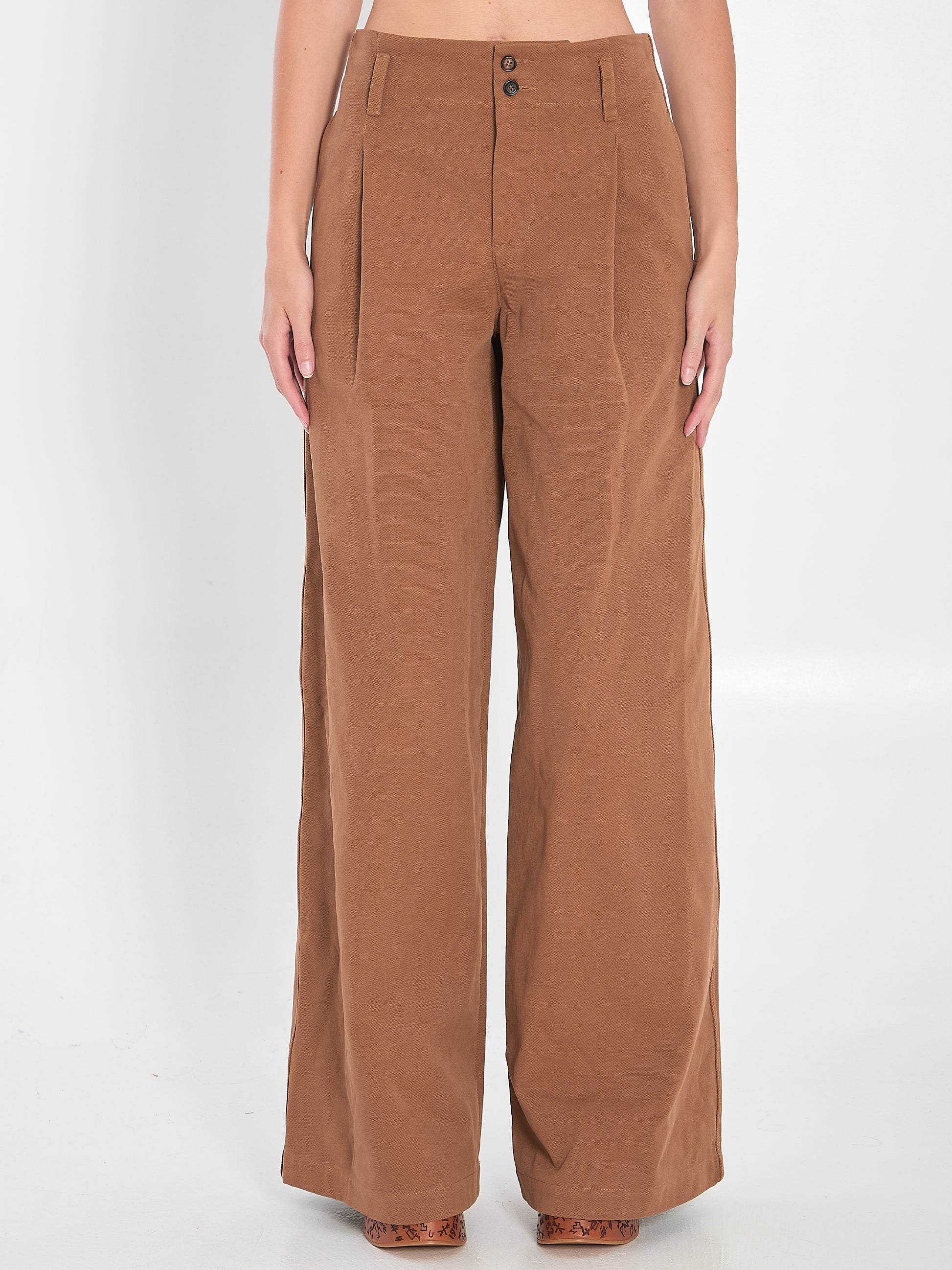 Wide-leg Trousers