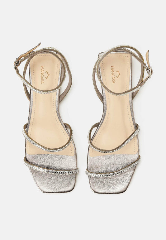 Mangará Atelier Silver Leather Flat Sandals – Handcrafted With Crystal Straps