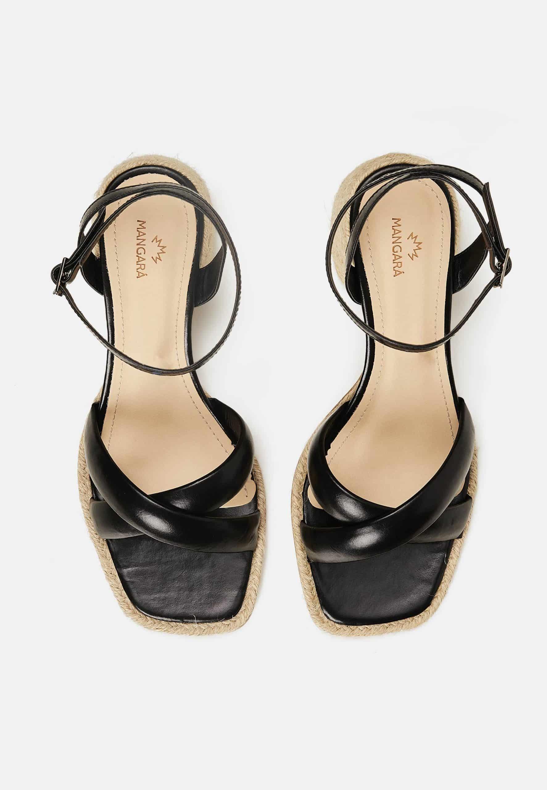 Mangará Atelier Marica Block Heels Black Sandals - Elegant & Comfortable