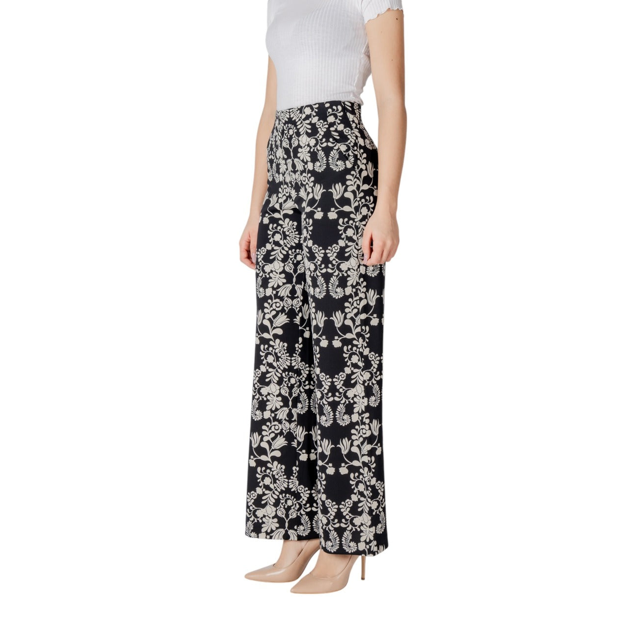 Ichi  Women Trousers