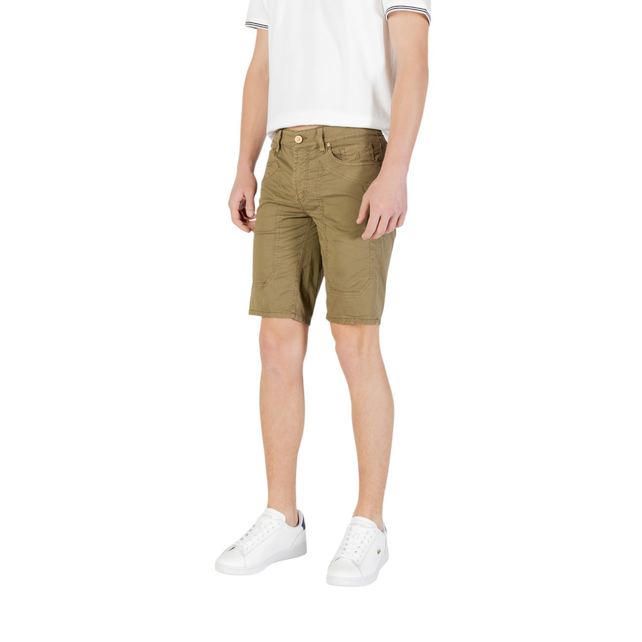 Jeckerson Men Shorts