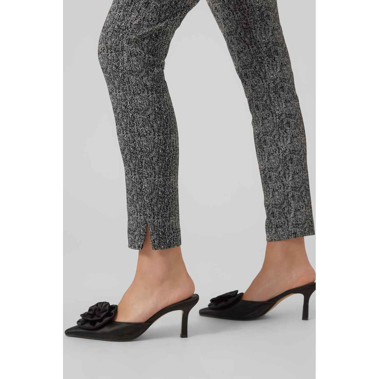 Aware  Women Trousers